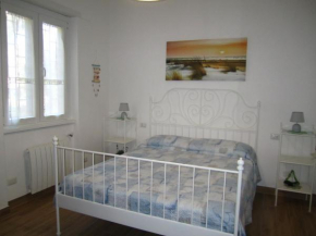 Casa Casella, delizioso bilocale a due passi dal mare, Lido Di Ostia